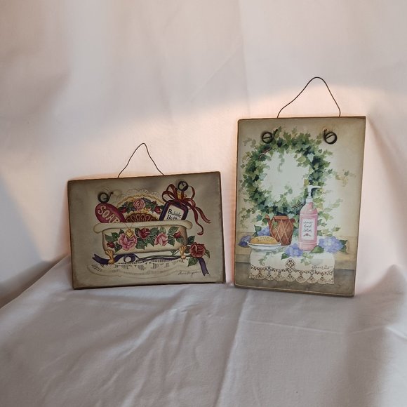 Bathroom Wall Decor Vintage Picture Plaques LOT OF 2 Flower Soap Bath Sink CUTE! - Picture 1 of 10